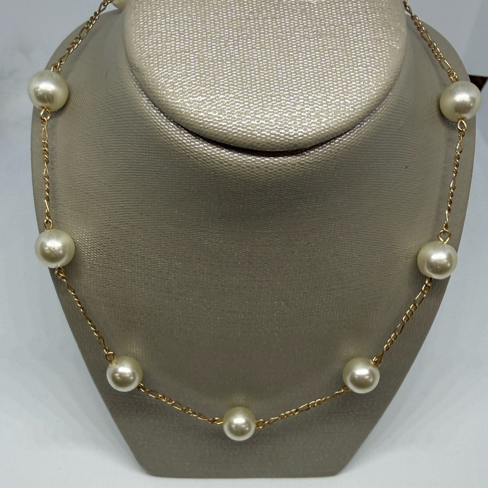 Vintage Style Faux Pearl Station Necklace Gold Tone 16.5”